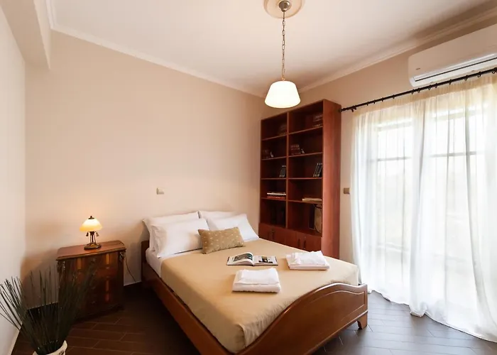 Villa Luxury Rustic Mountain View Lefkáda