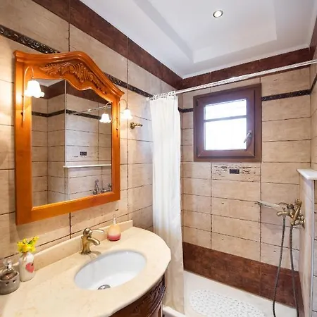 Luxury Rustic Mountain View 빌라 *